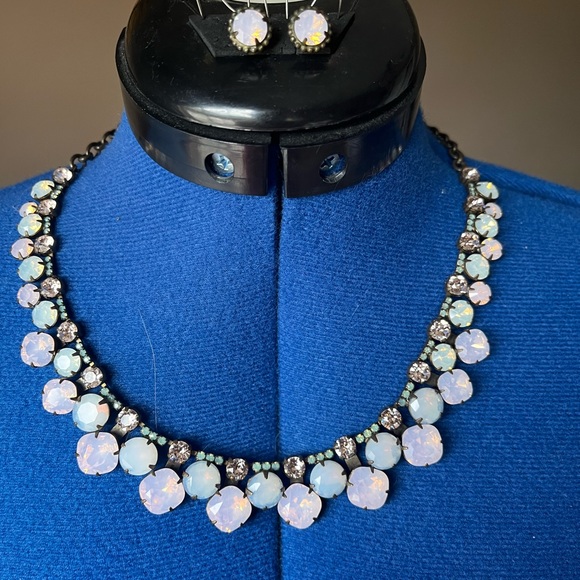 SOLD Light pink Sorrelli Set - Picture 10 of 12